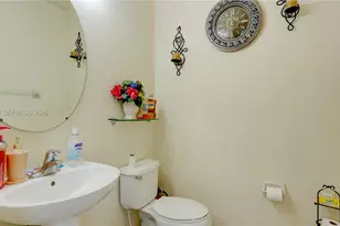 355 NE 31st Ave, Homestead, FL 33033 - Photo 21