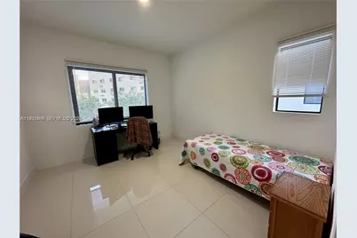 306 NW 11th Ct, Florida City, FL 33034 - Photo 9