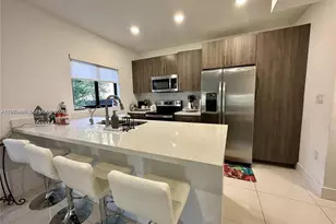 306 NW 11th Ct, Florida City, FL 33034 - Photo 5