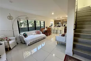 306 NW 11th Ct, Florida City, FL 33034 - Photo 3