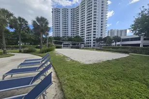 3300 NE 191st St, Aventura, FL 33180 - Photo 11