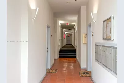 802 Euclid Ave #301, Miami Beach, FL 33139 - Photo 3