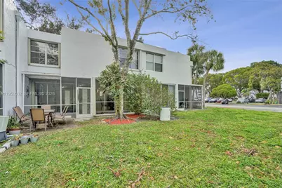 9451 Live Oak Pl #102, Davie, FL 33324 - Photo 21