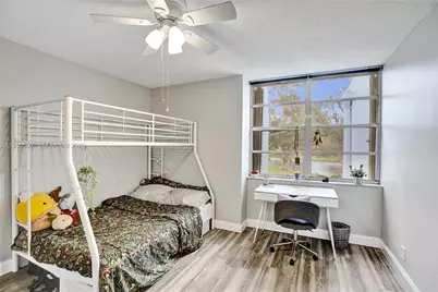 9451 Live Oak Pl #102, Davie, FL 33324 - Photo 37