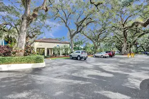 9451 Live Oak Pl, Davie, FL 33324 - Photo 3