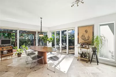1106 NE 86th St, Miami, FL 33138 - Photo 5