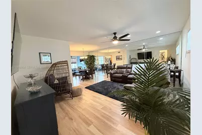 18 Colonial Club Dr #202, Boynton Beach, FL 33435 - Photo 1