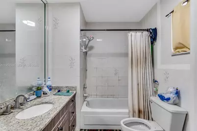 7579 W 31st Ave, Hialeah, FL 33018 - Photo 25