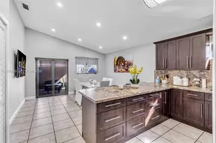 7579 W 31st Ave, Hialeah, FL 33018 - Photo 7