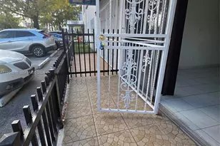 5505 NW 7th St, Miami, FL 33126 - Photo 15