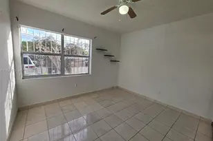5505 NW 7th St, Miami, FL 33126 - Photo 11