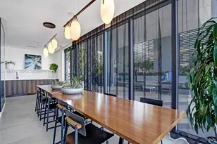 121 NE 34th St, Miami, FL 33137 - Photo 33