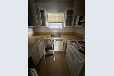 13500 NE 3rd Ct #408, North Miami, FL 33161 - Photo 5