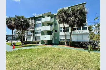 2731 Taft St #106, Hollywood, FL 33020 - Photo 1