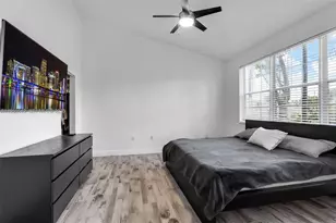 7980 S Aragon Blvd, Sunrise, FL 33322 - Photo 13