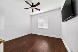 2496 Eagle Run Dr, Weston, FL 33327 - Photo 25