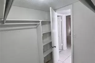 430 Commodore Dr, Plantation, FL 33325 - Photo 9