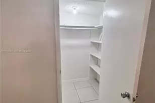 430 Commodore Dr, Plantation, FL 33325 - Photo 5