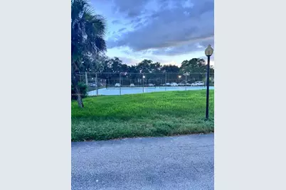 430 Commodore Dr #104, Plantation, FL 33325 - Photo 21