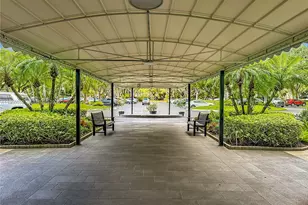 806 Cypress Grove Ln, Pompano Beach, FL 33069 - Photo 3