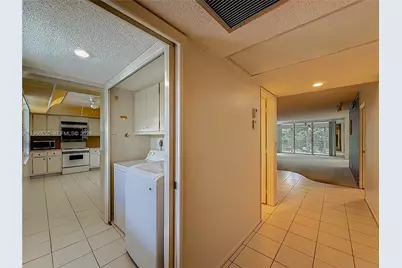 806 Cypress Grove Ln #303, Pompano Beach, FL 33069 - Photo 9