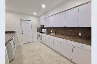 3400 SW 17th St #1, Miami, FL 33145 - Photo 3