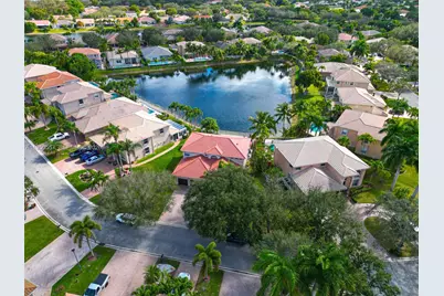 5923 NW 54th Cir, Coral Springs, FL 33067 - Photo 41