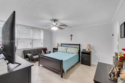 7080 Environ Blvd #226, Lauderhill, FL 33319 - Photo 13