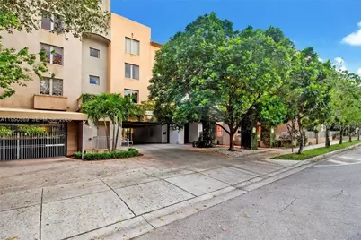 2630 SW 28th St #41, Miami, FL 33133 - Photo 13