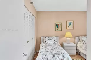 20505 E Country Club Dr, Aventura, FL 33180 - Photo 37