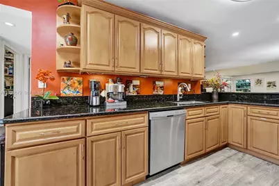 3302 Farragut St #5C, Hollywood, FL 33021 - Photo 31