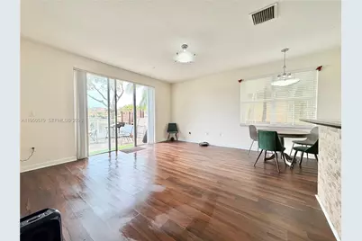 8698 NW 109th Ct #8698, Doral, FL 33178 - Photo 13