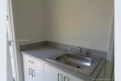 1925 Thomas St #1925, Hollywood, FL 33020 - Photo 7