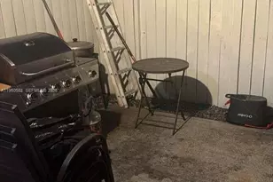 2351 W 74th St, Hialeah, FL 33016 - Photo 11