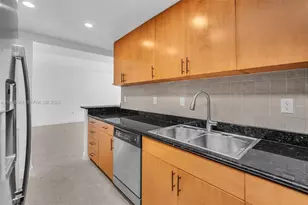 10350 W Bay Harbor Dr, Bay Harbor Islands, FL 33154 - Photo 15