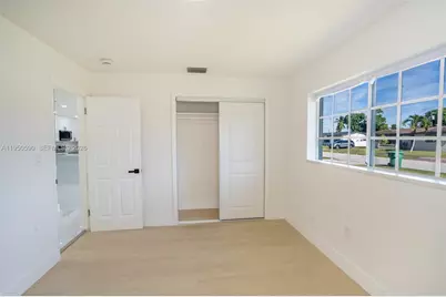 17202 NW 9th Ct, Miami Gardens, FL 33169 - Photo 11