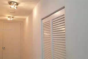 1111 SW 1st Ave, Miami, FL 33130 - Photo 17