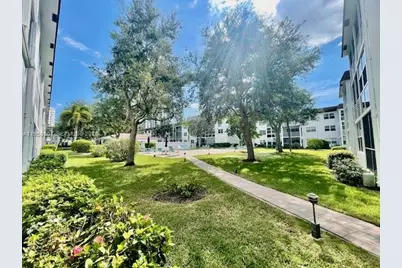 1501 S Ocean Blvd #110, Lauderdale by the Sea, FL 33062 - Photo 13