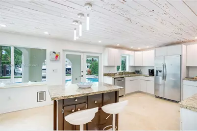 12515 Palm Rd, North Miami, FL 33181 - Photo 11