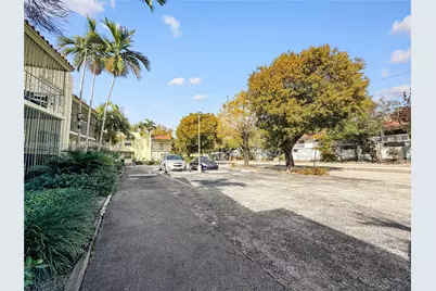 520 NE 38th St #9, Miami, FL 33137 - Photo 19