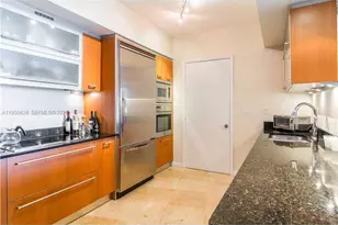 400 Alton Rd, Miami Beach, FL 33139 - Photo 7