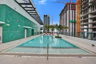 11 NE 6th St, Miami, FL 33132 - Photo 49