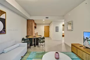 11 NE 6th St, Miami, FL 33132 - Photo 59