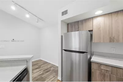 437 Vista Isles Dr #2224, Sunrise, FL 33325 - Photo 9