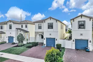 10966 W 35th Way, Hialeah, FL 33018 - Photo 43