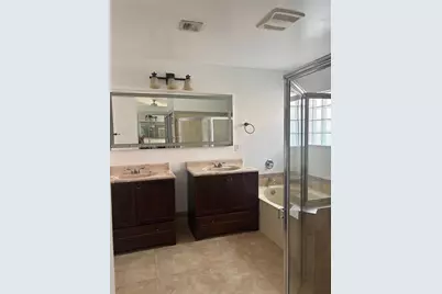 15270 SW 51st St, Miramar, FL 33027 - Photo 13