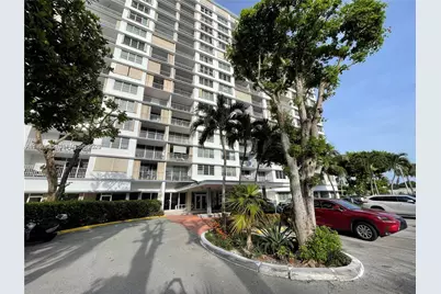 1865 79th St Cswy #2L, North Bay Village, FL 33141 - Photo 1