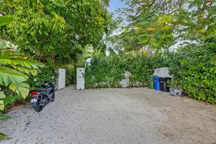 3309 NE 16th Ct, Fort Lauderdale, FL 33305 - Photo 33