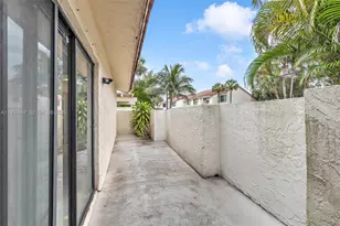 197 NW 45th Ave, Deerfield Beach, FL 33442 - Photo 33
