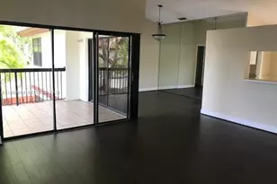 337 Ives Dairy Rd, Miami, FL 33179 - Photo 21